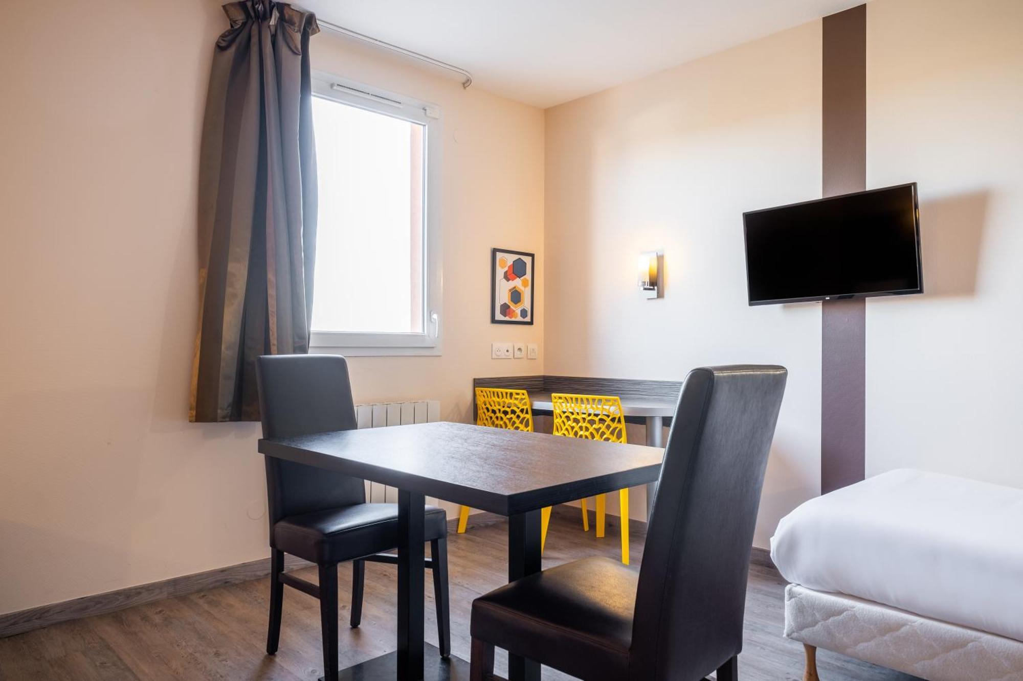 Hotel Kyriad Dijon Sud - Longvic